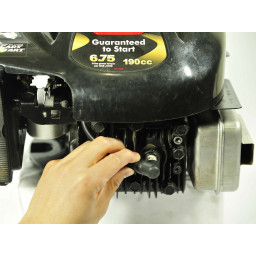 Замена свечей зажигания Briggs and Stratton серии 675